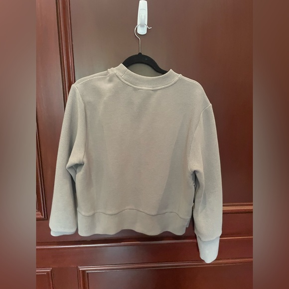 Dark grey Varley crewneck sweater - Picture 2 of 2